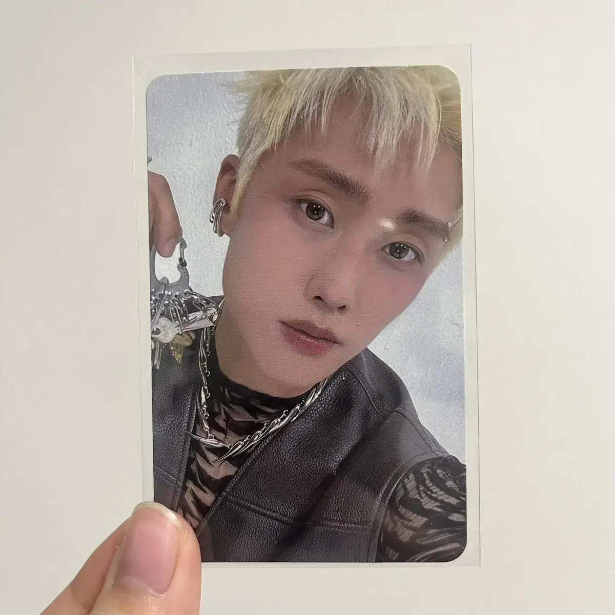 The Boyz eric Fantasy Sixth Sense Watchit Fake Platform photocard WTS