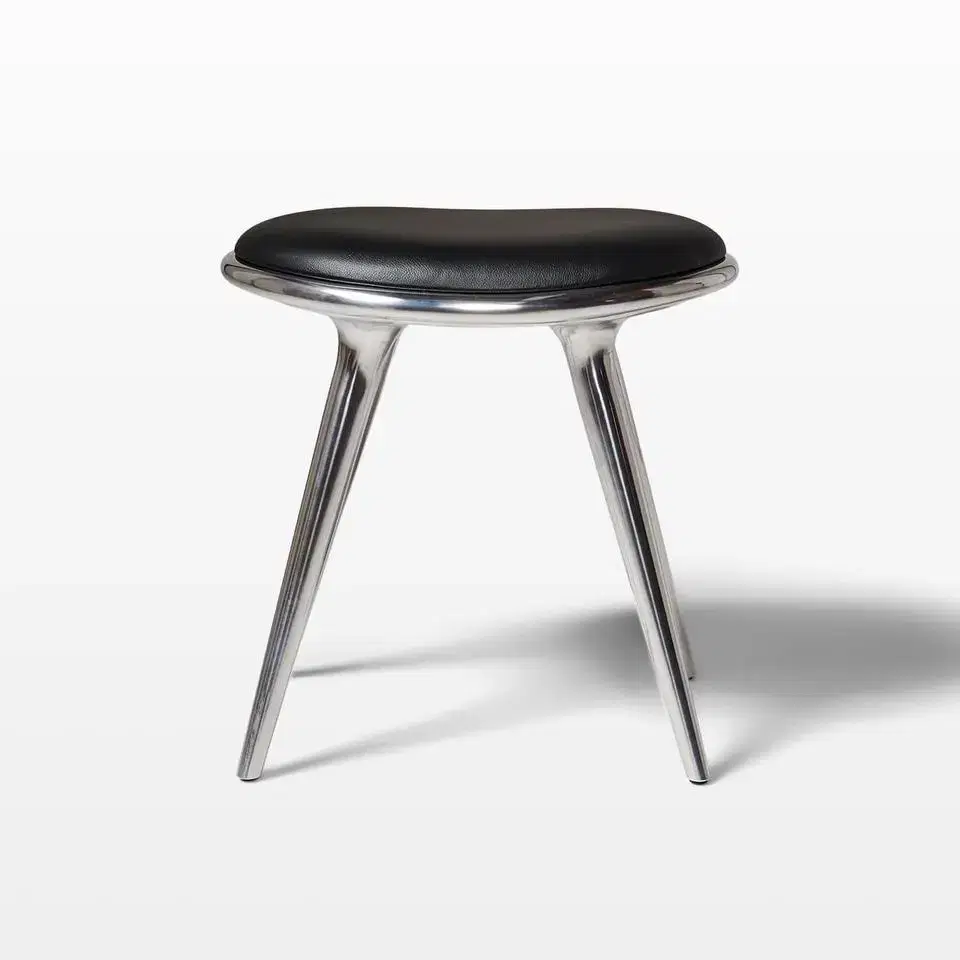 Mater low stool 메터 스툴