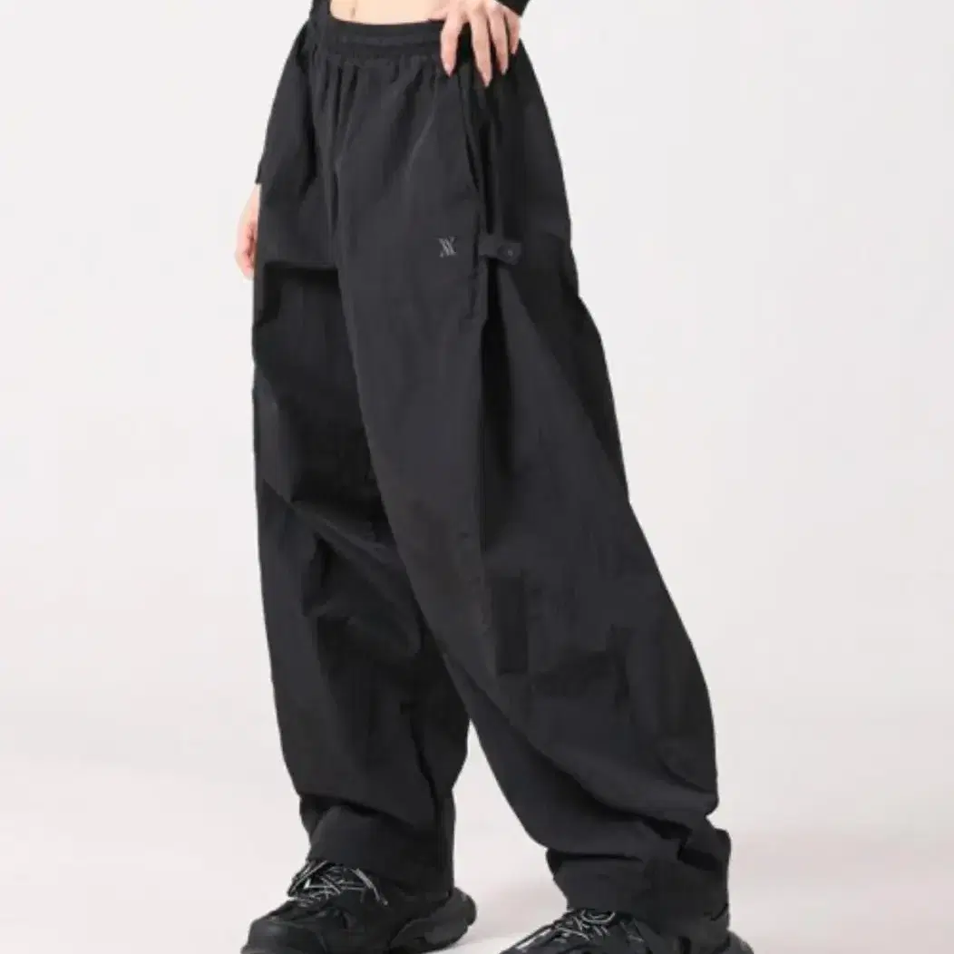 어반드레스 Onesnap Taslan Pants BLACK