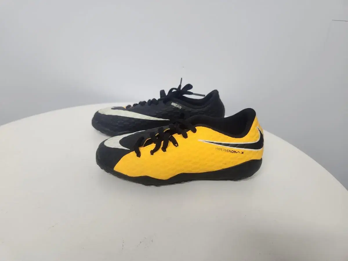 Soccer) Nike 220cm Hypervenom FELON Orange Black Futsal Shoes