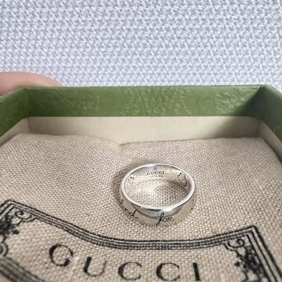 구찌 GUCCI Blind For Love