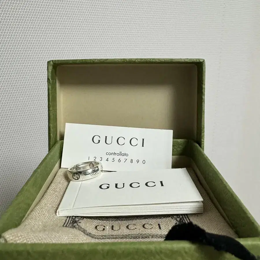 구찌 GUCCI Blind For Love