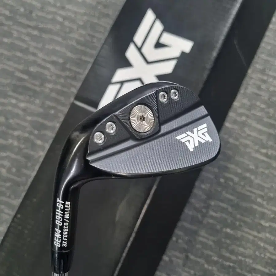 PXG GEN4 0311ST 블랙 왼손7아이언입니다^^