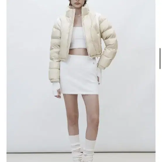 커렌트 VARSITY SHORT PUFFER JACKET [BEIGE]