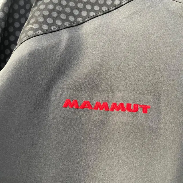 [S] 마무트(Mammut) E-쉘러 스트레치 등산 후드 자켓 M124