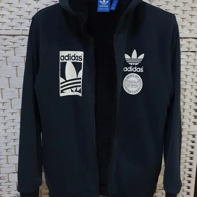 (0332) ADIDAS 아디다스 안감 털 그래픽 후드집업 100 L