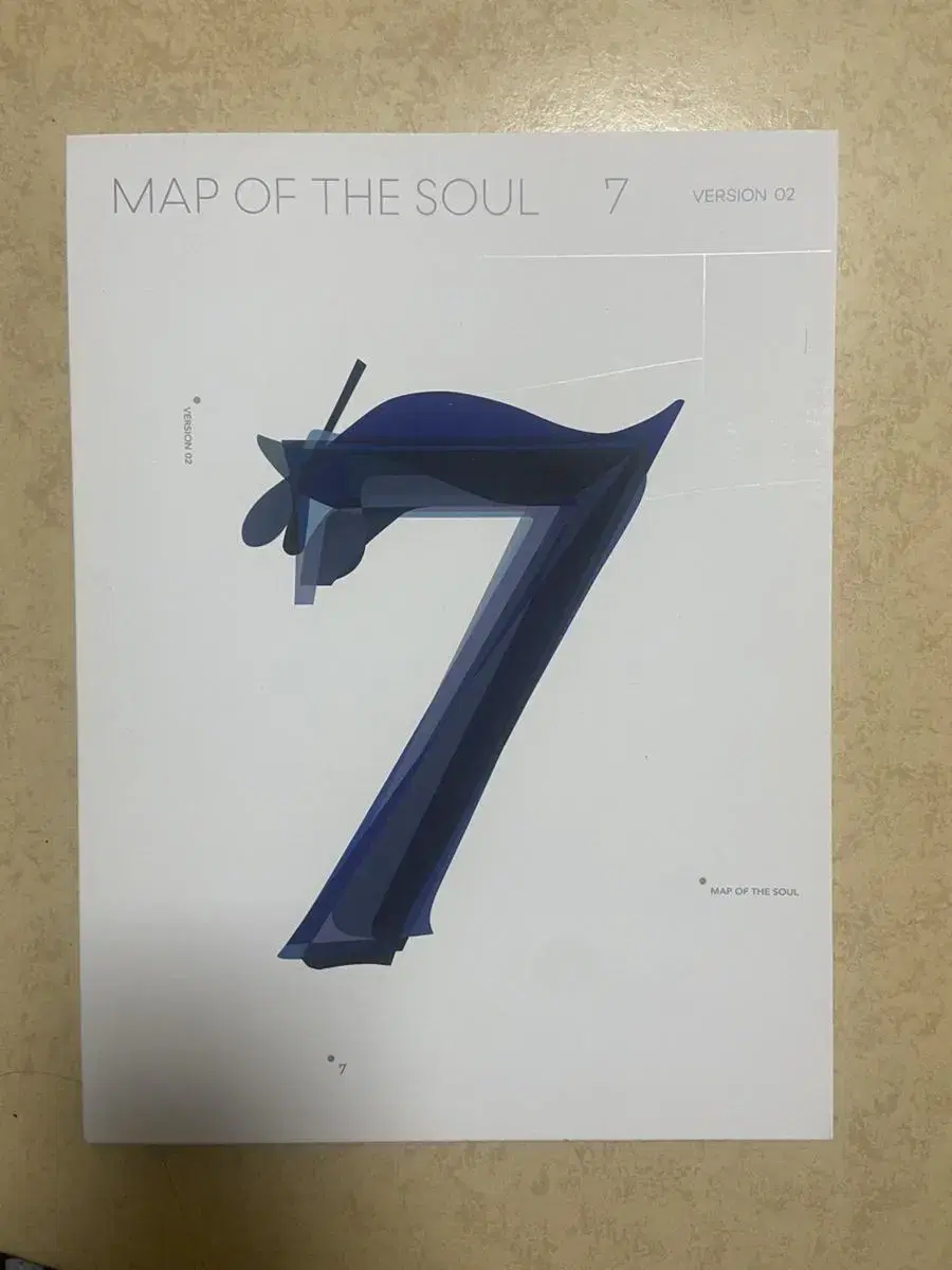 Map of the soul 7 l (version 2/3/4)