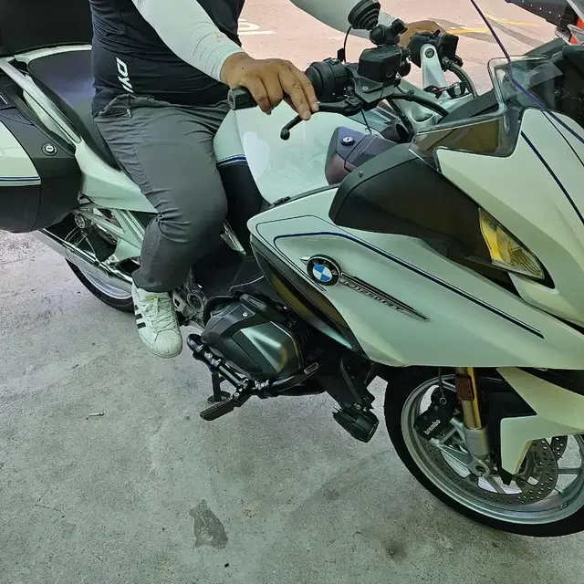 22년 신형 1250rt 15,000km