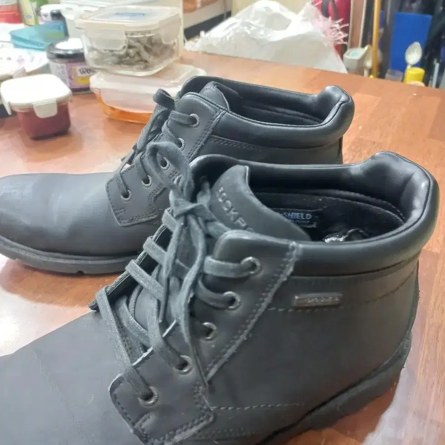 신사화 ROCKPORT 270