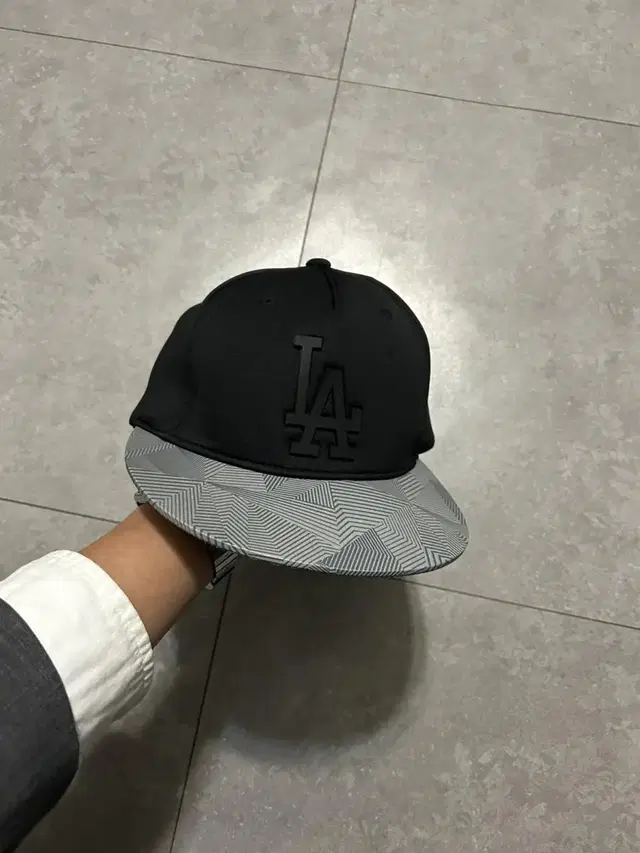 MLB x LA다저스 블랙컬러 스냅백  Free size