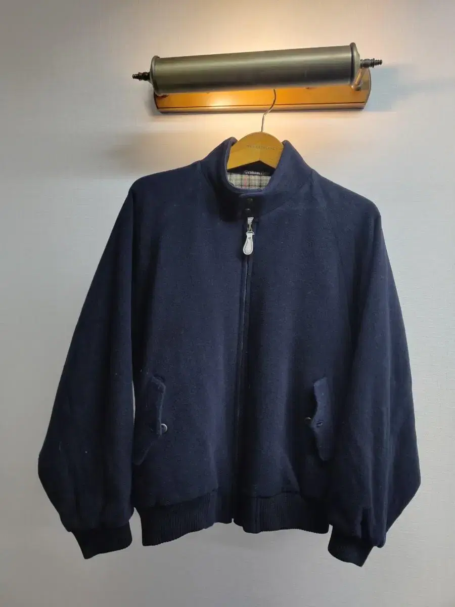 L) Graham hill Barracuda wool jumper for sale