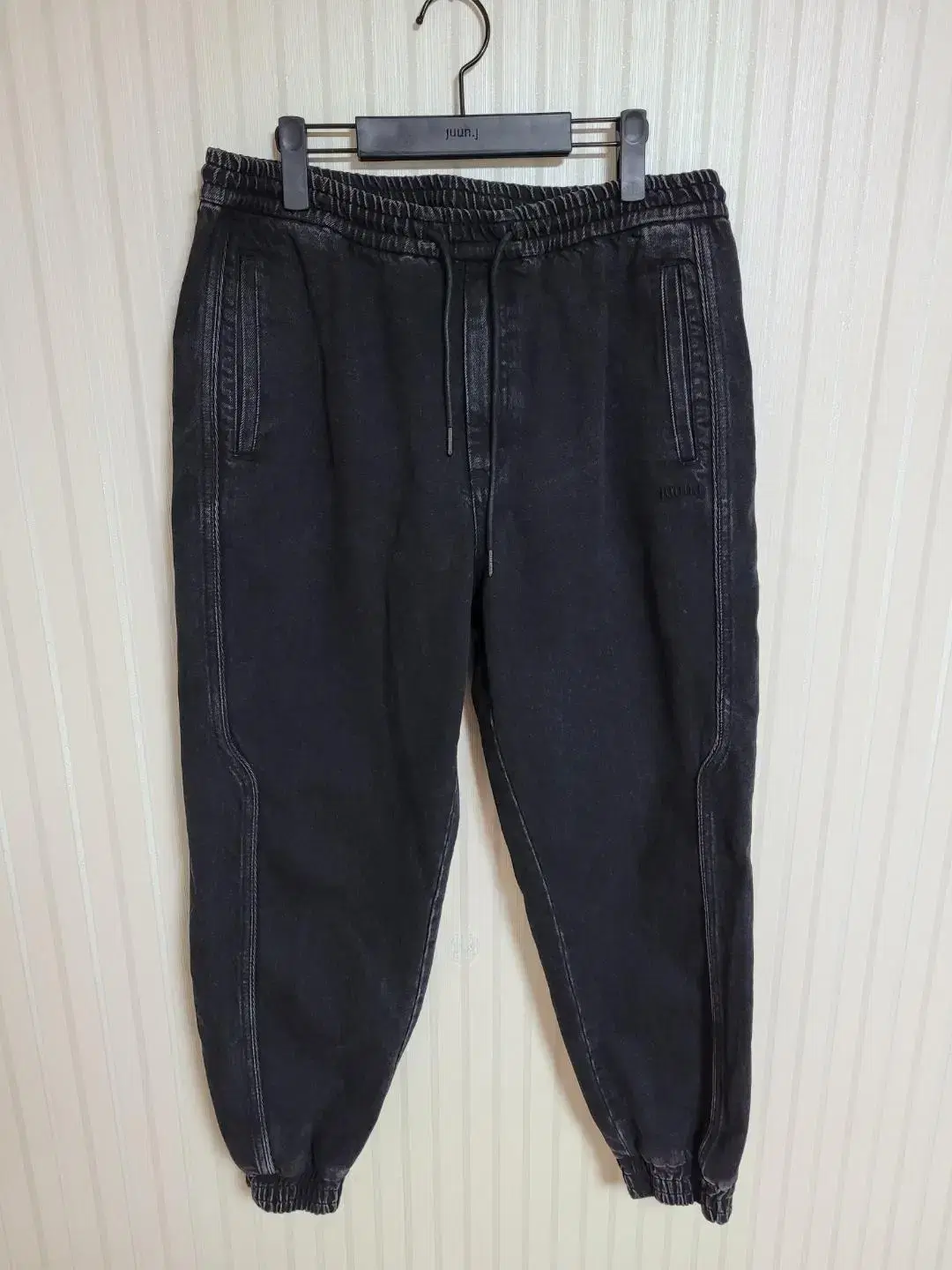 [48] Junge Denim Washed Detail Track Jogger Pants JC1X21PD55