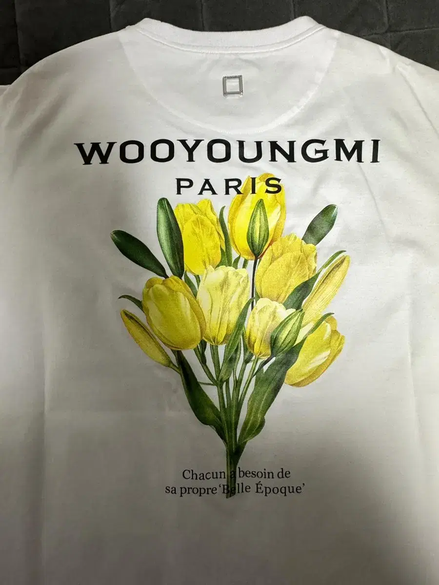 Wooyoung Mi Flower Back Logo White Vahn