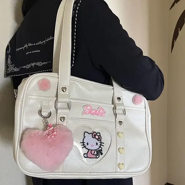 Hello kitty백팩(2색깔)