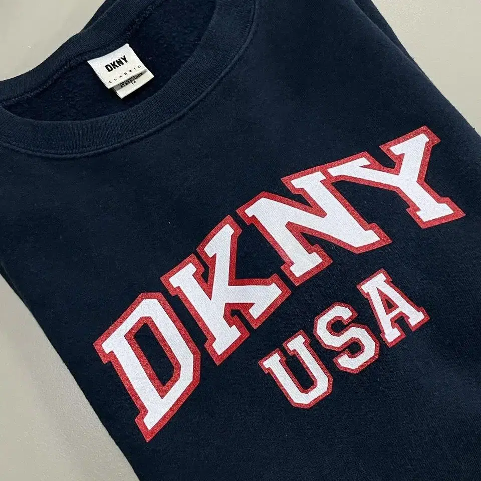 90s USA DKNY 스펠아웃 스웻셔츠 (105-110)