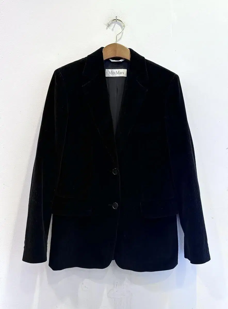 55) I have a Max Mara velvet corduroy jacket for sale!