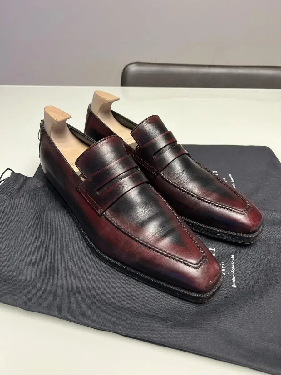 Belluti Andy Roper Wine UK8.5