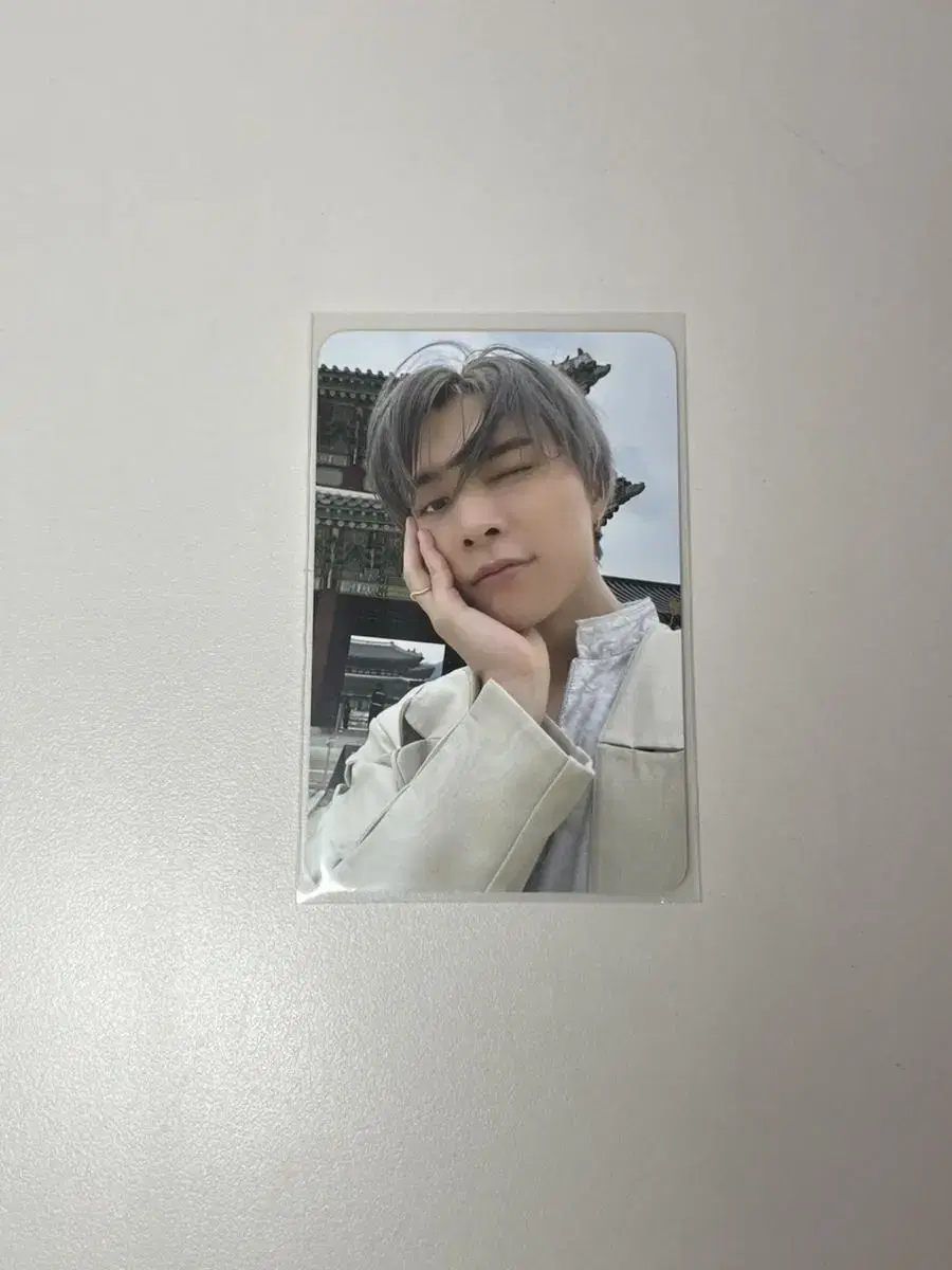 Fact Check ktwon4u unreleased photocard Johnny