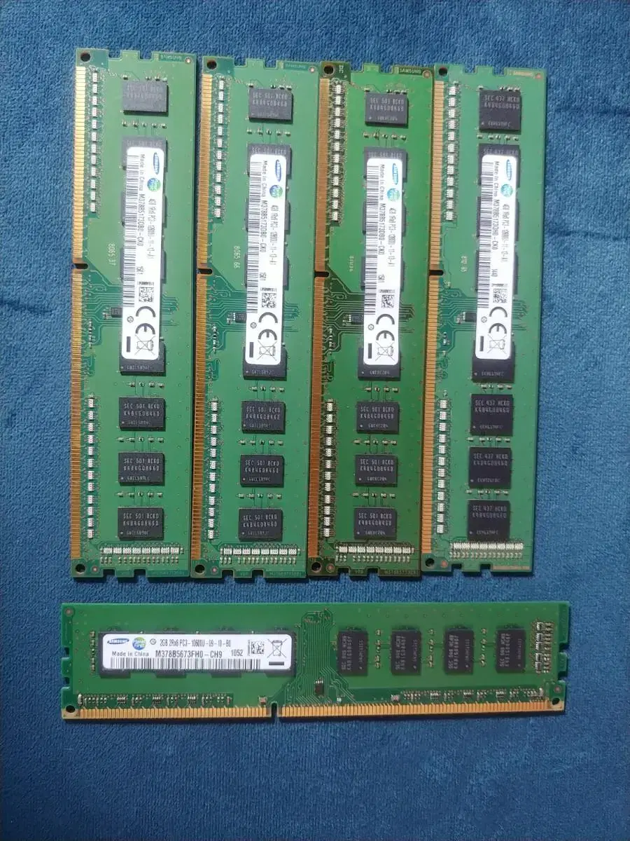 Samsung DDR3 4 units 4 units 2 units 1 unit