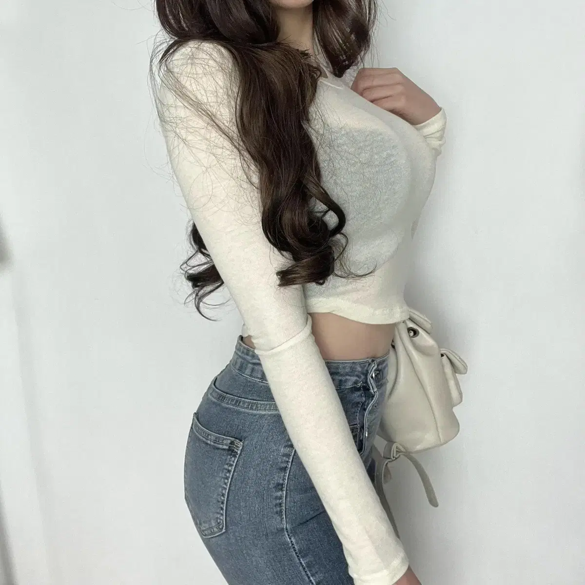 (쇼핑몰피팅) 울피치 라운드 굴림 시스루 크롭 이너티