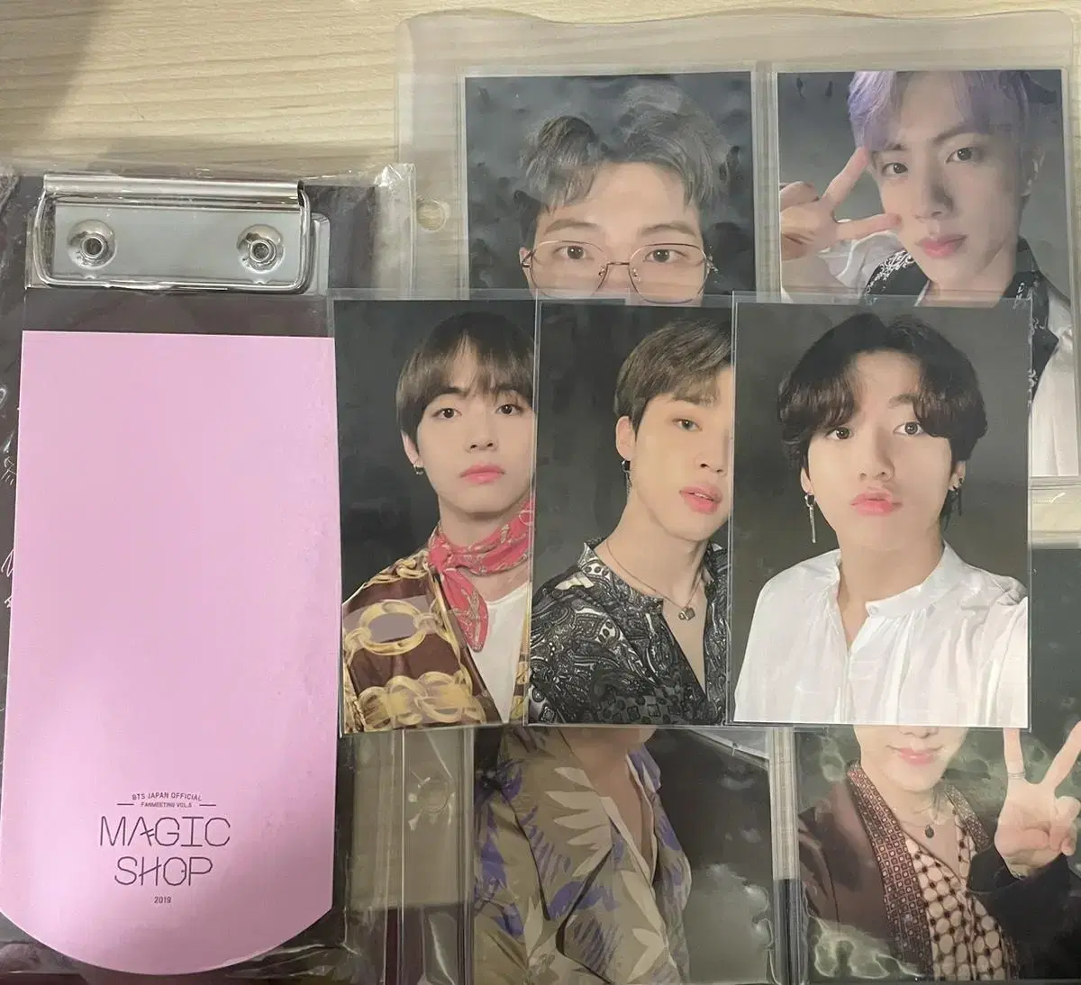 Bangtan OneShop Clipboard Photocard