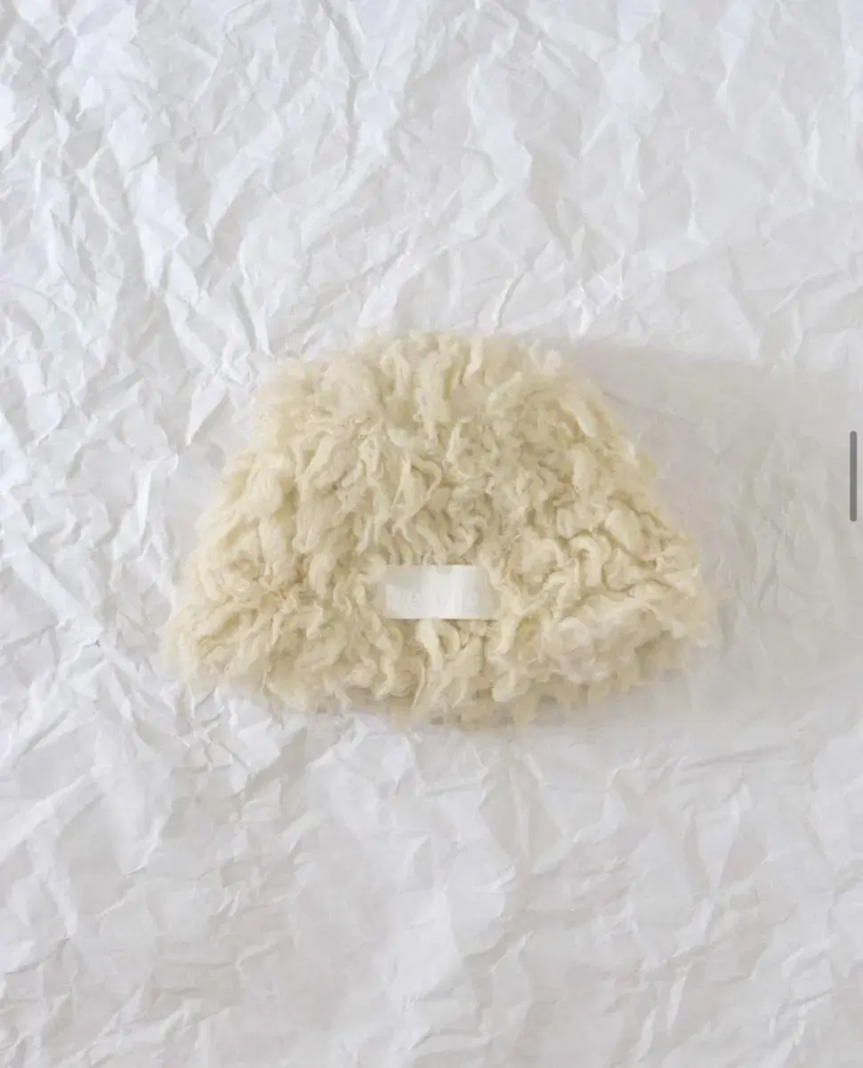 ra_vide 라비드 hairy textured hat 모자