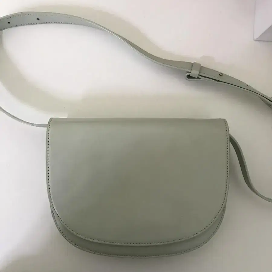 엘바테게브 미니백 Elba mini bag - Aloe