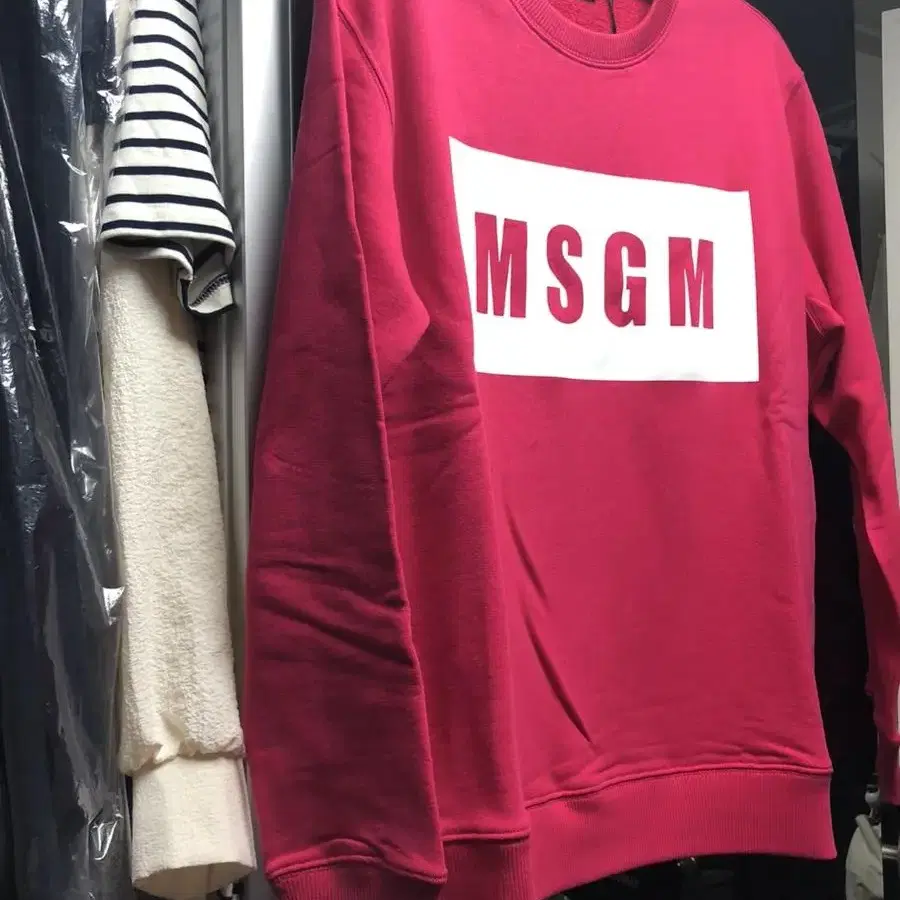 MSGM 맨투맨