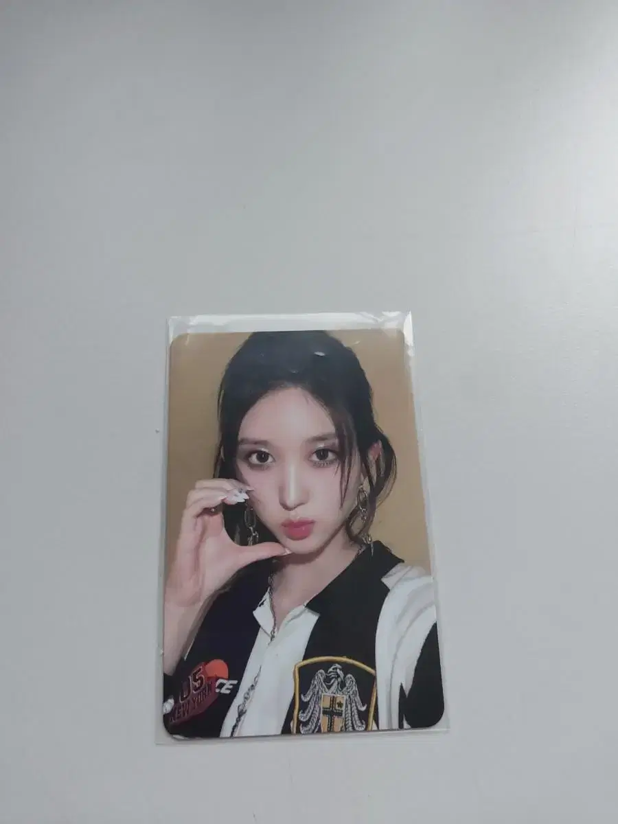 Bedi gaeul photocard sells