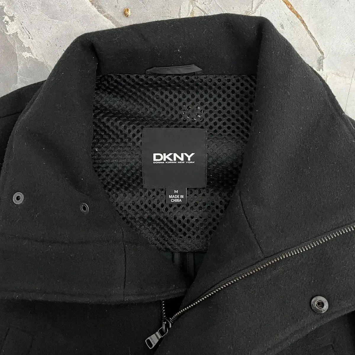 DKNY 블랙 코트자켓 100