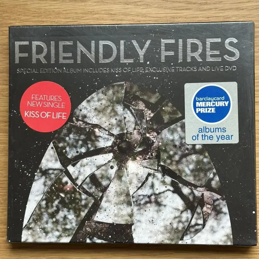 프랜들리 파이어스 / Friendly Fires 2CD 한정반