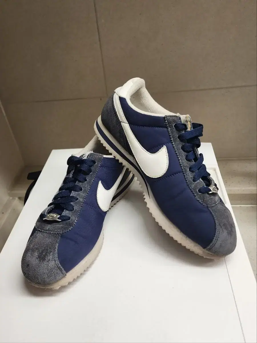 나이키 코르테즈 72 Nike Cortez 72 240