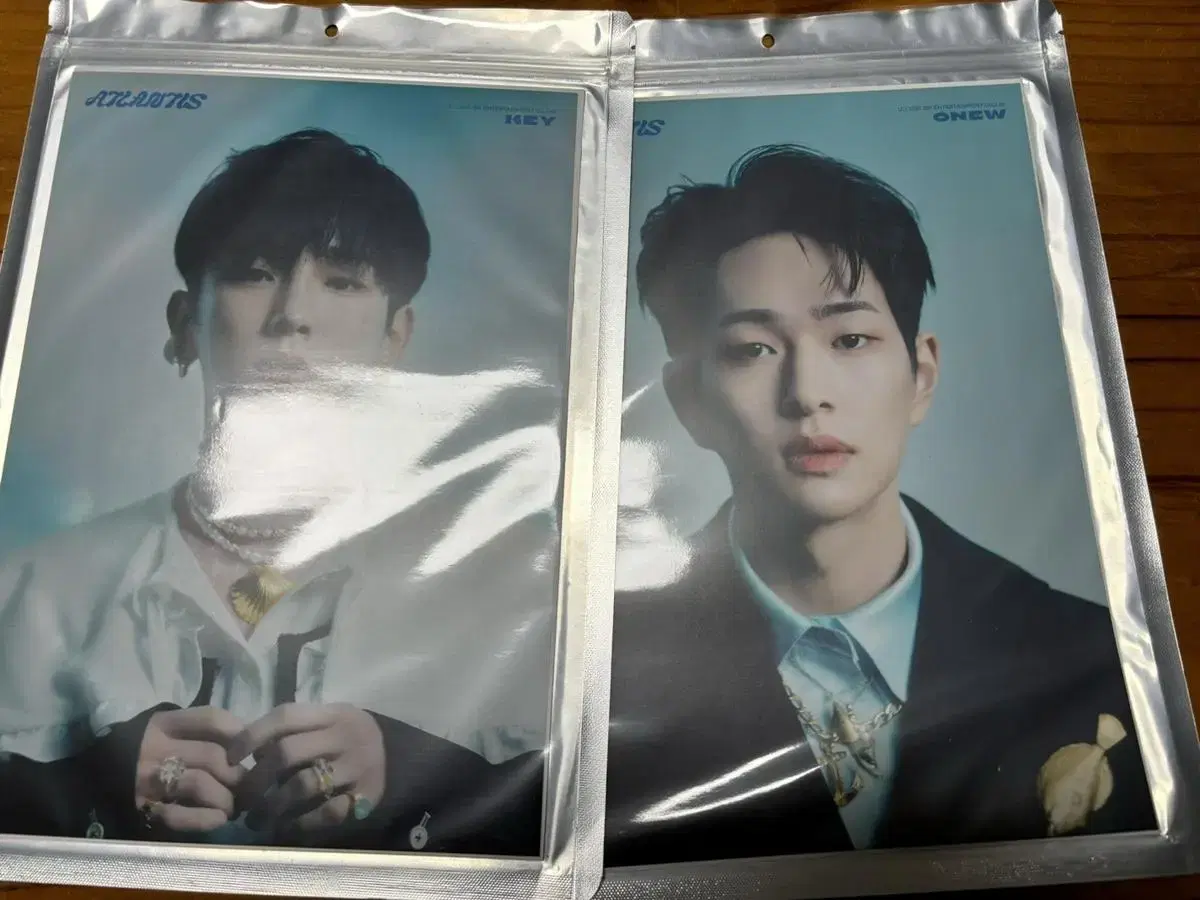 Shinee onew,key A4 photo and onew post kard set in bulk