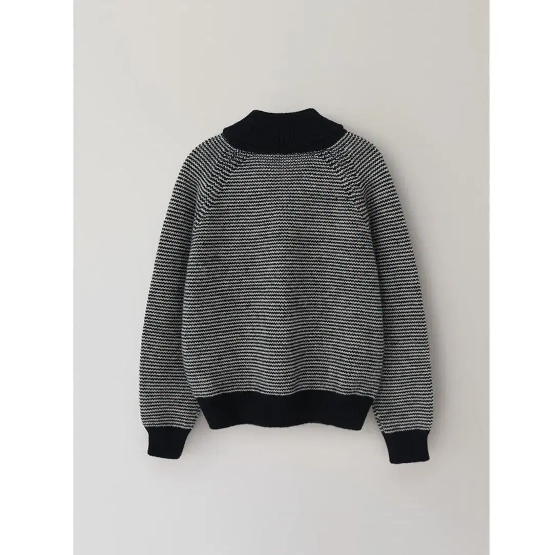 낫띵리튼 스트라이프 니트 Caron stripe jumper