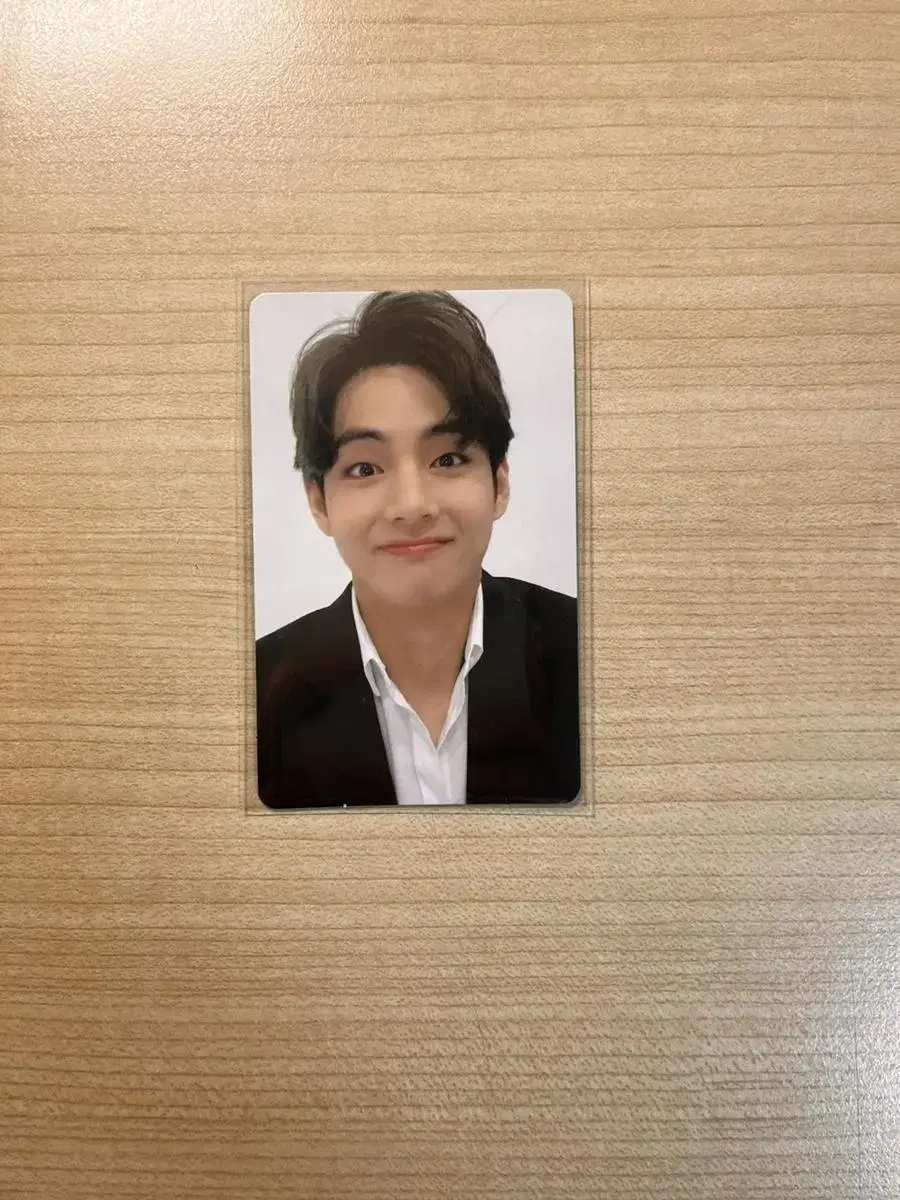 BTS v 2020 Memes, photocard sells!