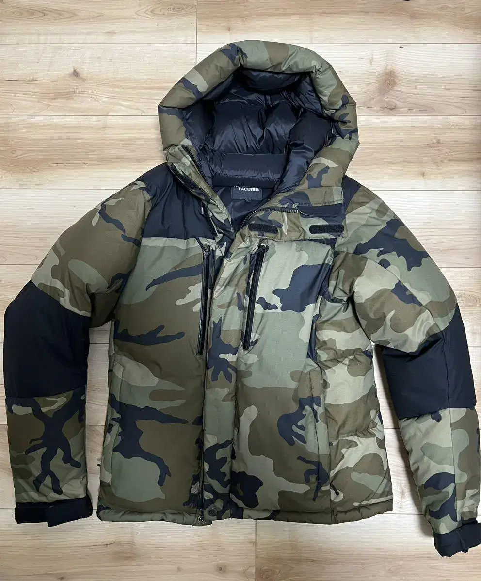 The North Face Baltrolite Jacket Camo