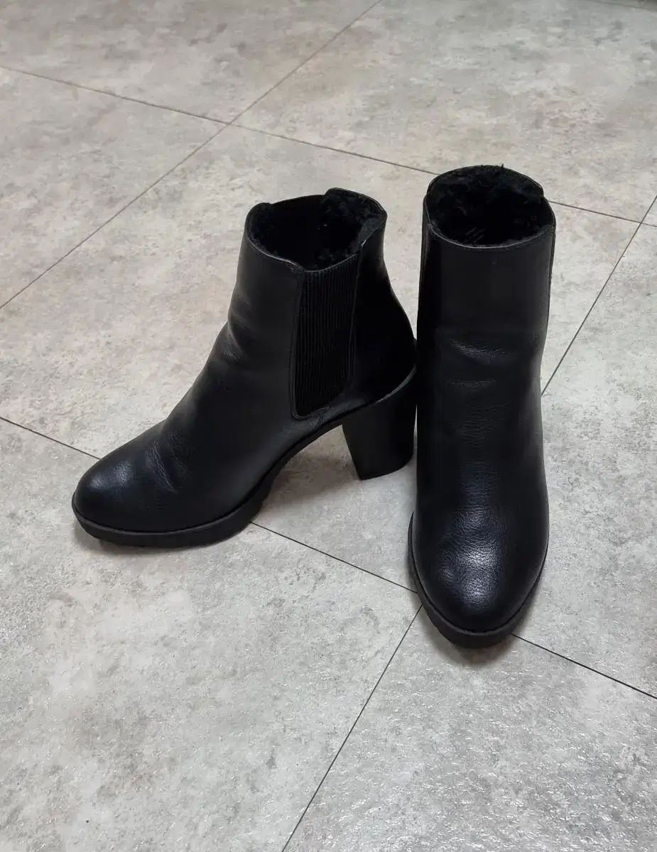 [245] H&M winter Chelsea angle boots