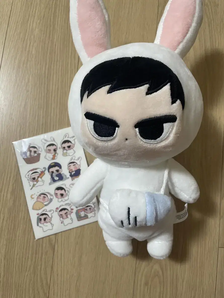 Tuya do kyungsoo doll