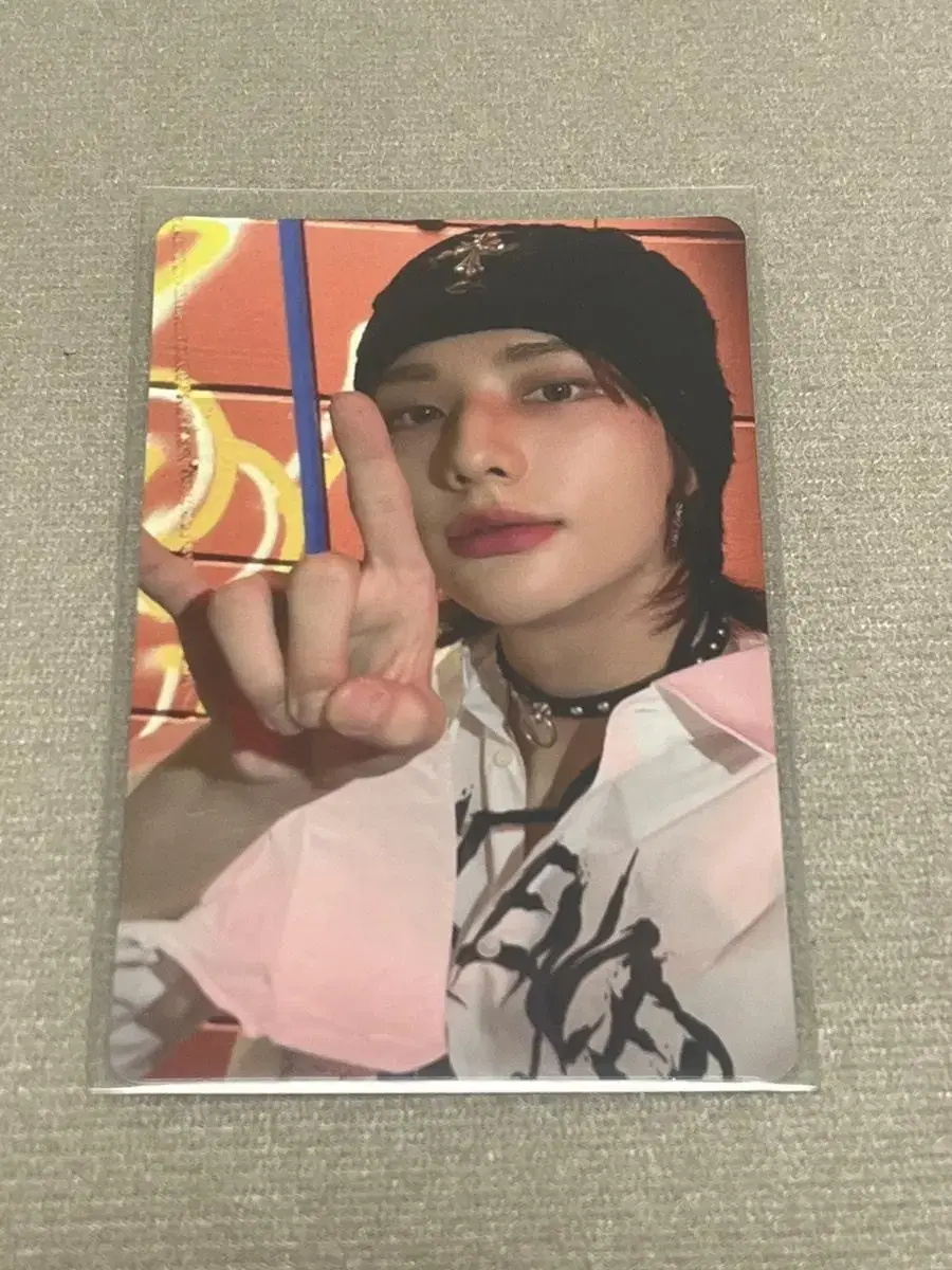 Straykids hyunjin apple music unreleased photocard WTS