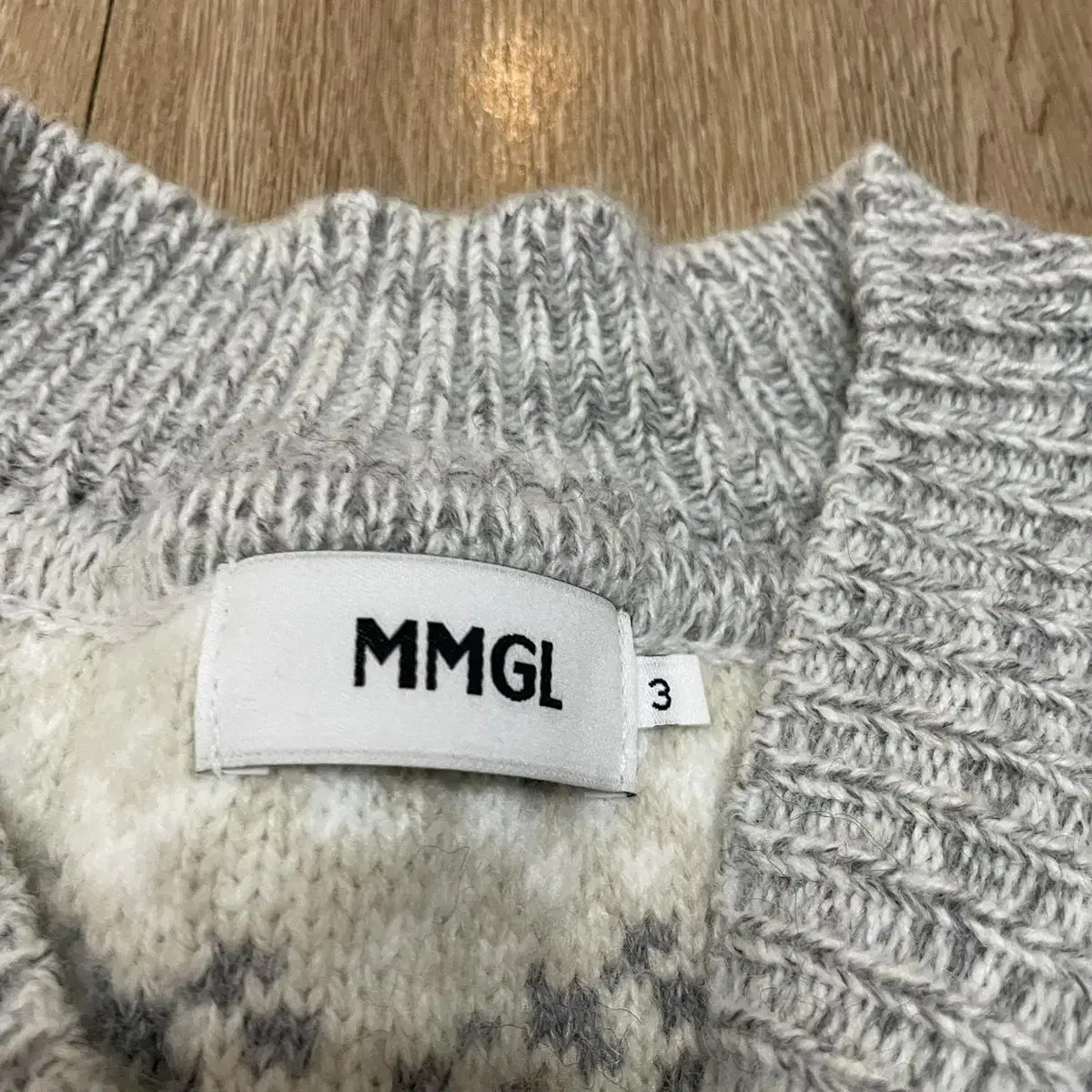 Mmgl 니트베스트(size. 3)