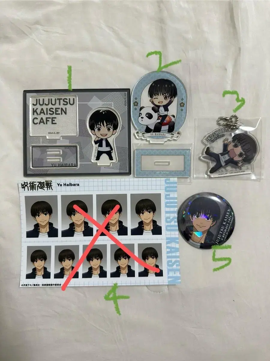 Zuu Spinning Hibara Acrylic, Can Badges in Bulk