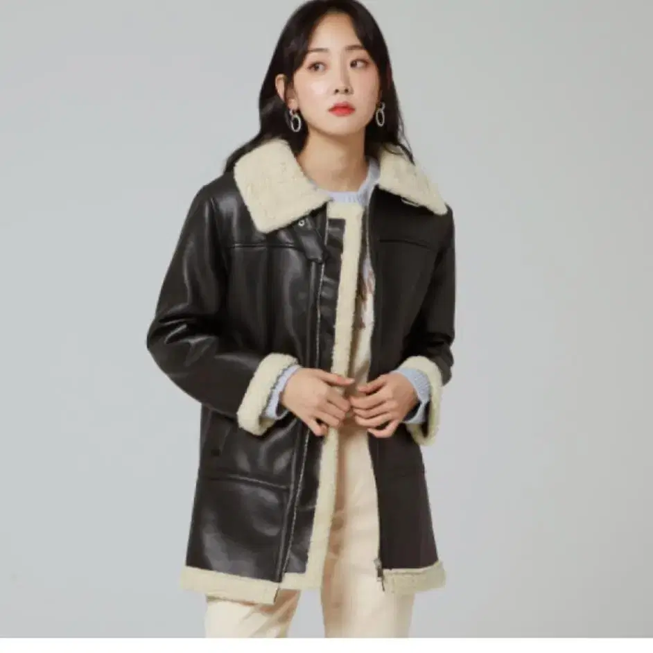 MIXXO 롱무스탕 점퍼