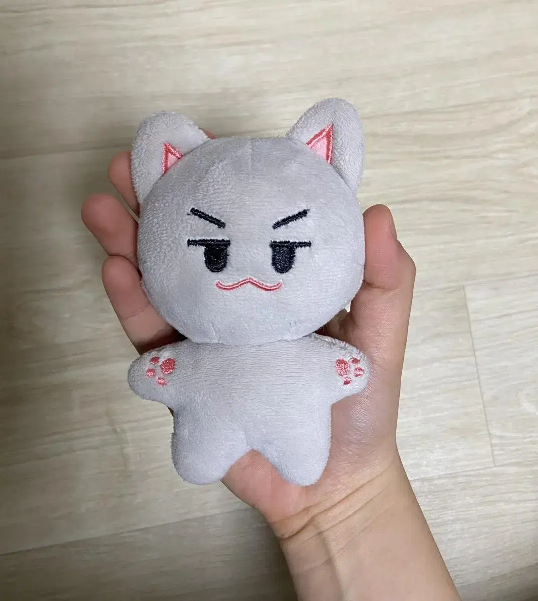 txt yeonjun Yeonyeon sells doll 