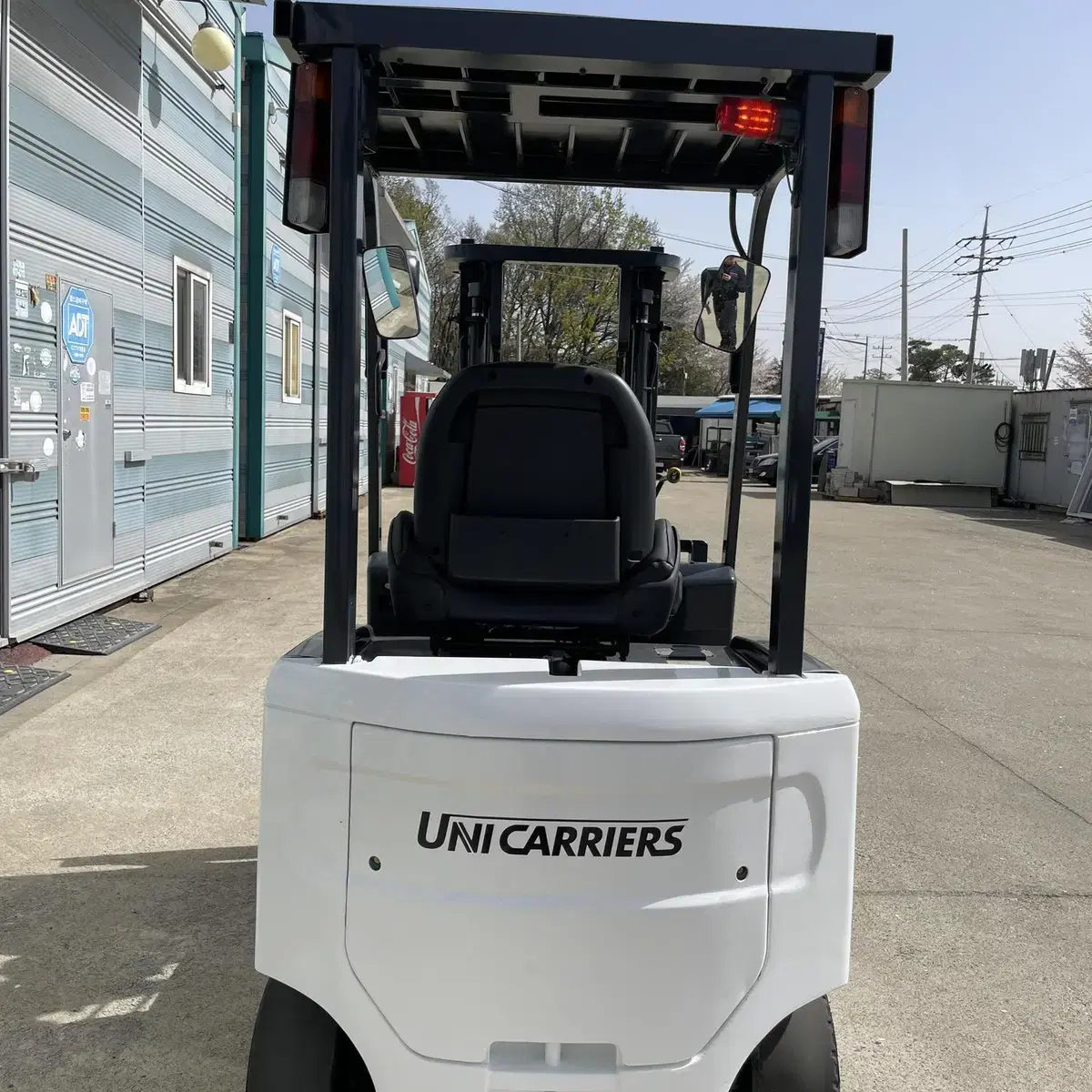 UNICARRIERS 1.5톤 좌식 전동지게차 2017년식