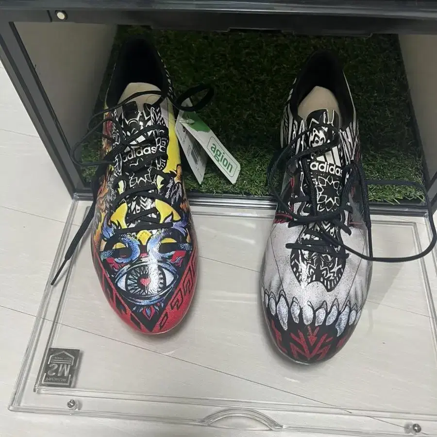 F50 adizero 260