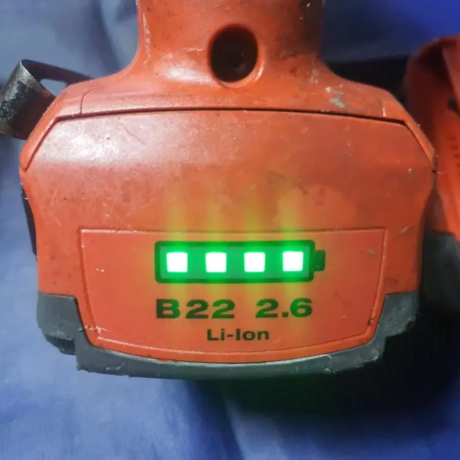 힐티 22v 충전매거진 SD5000-A22, SMD57 팝니다