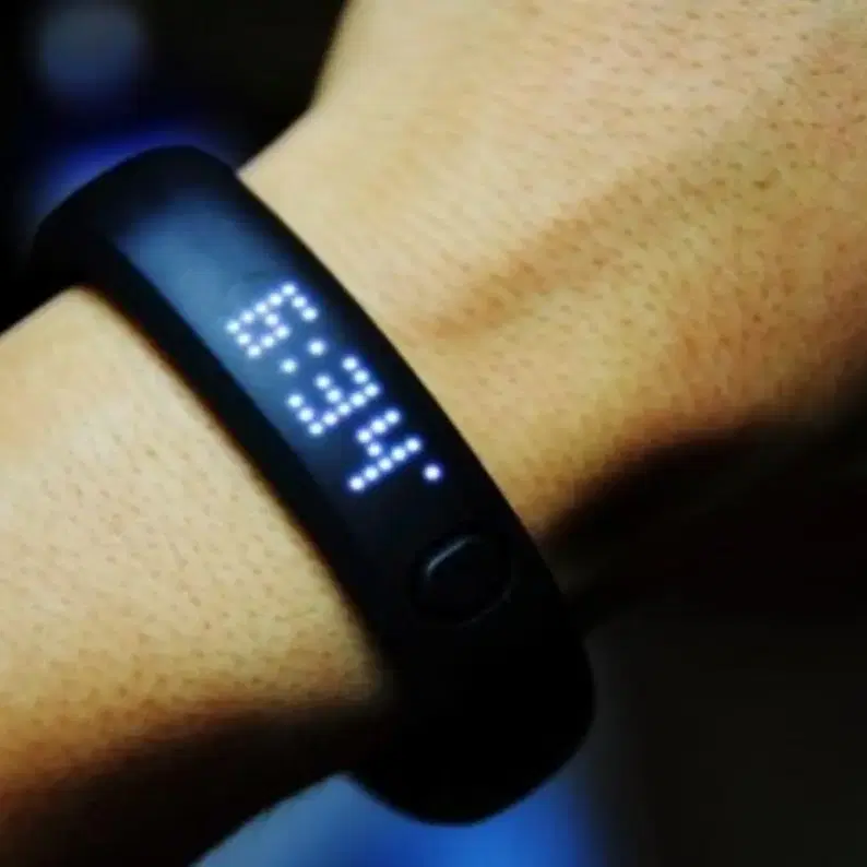 Nike+ Fuelband  나이키 밴드 손목시계