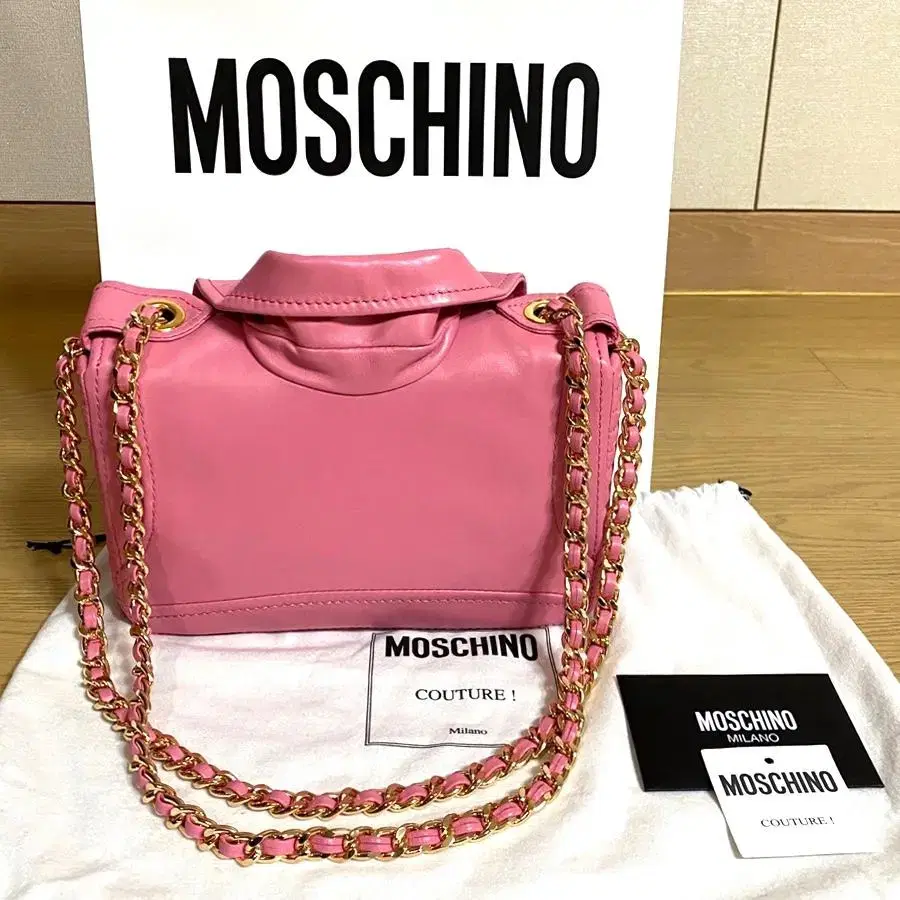 (새제품) MOSCHINO 모스키노 가방 바이커백 푸시아 핑크 정품