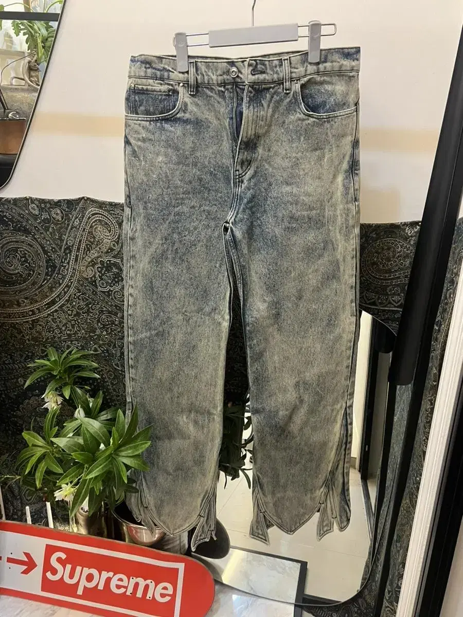 {New] Y/project Tudor Straight Jeans Size 32