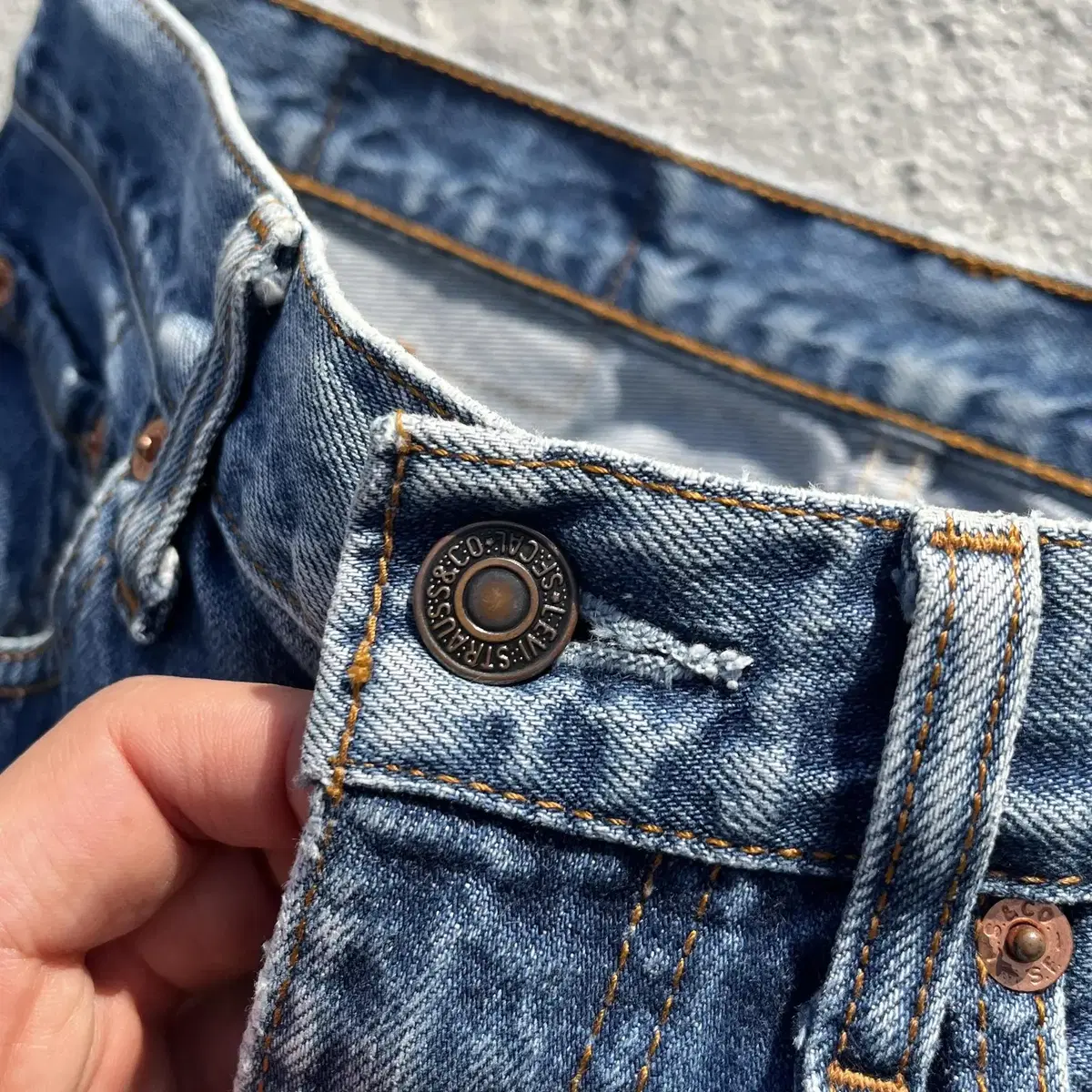 LEVI'S 508 denim pants